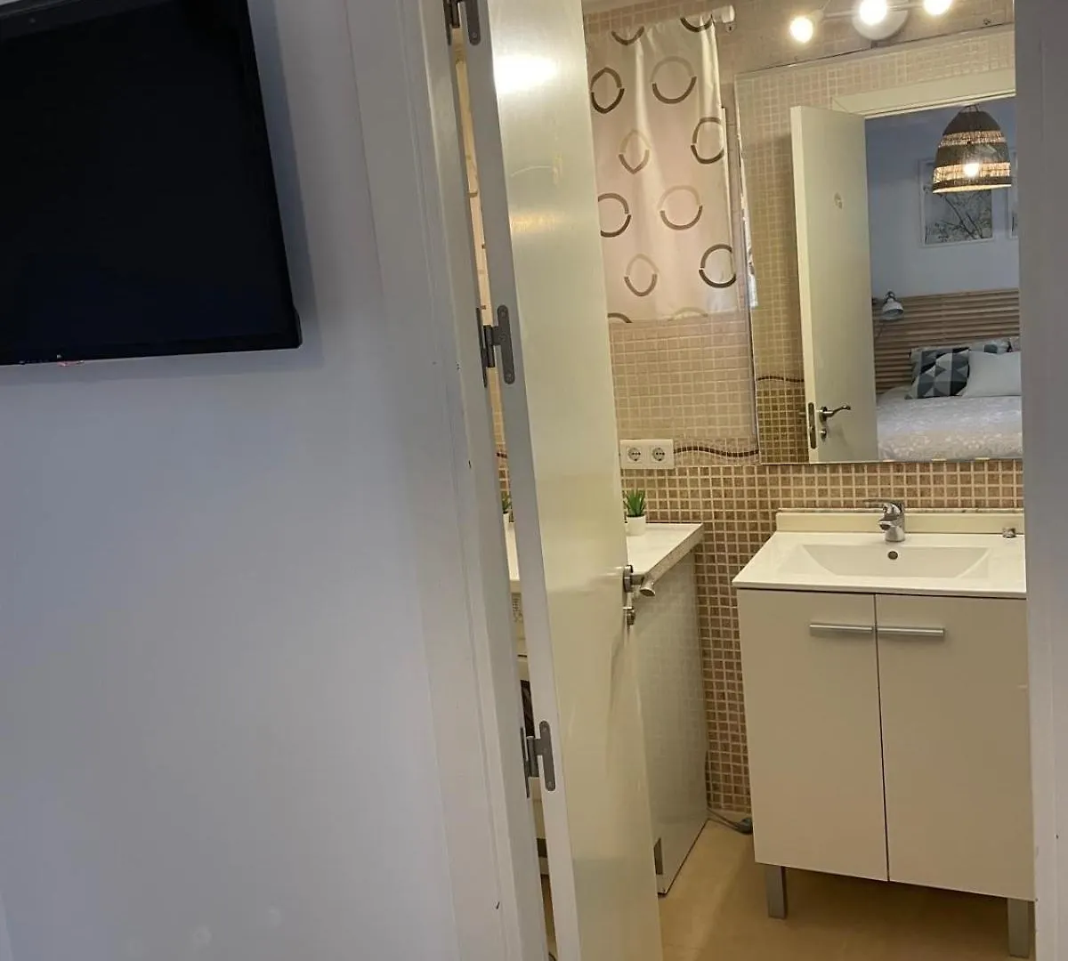 Cozy Apartment In Benalmádena